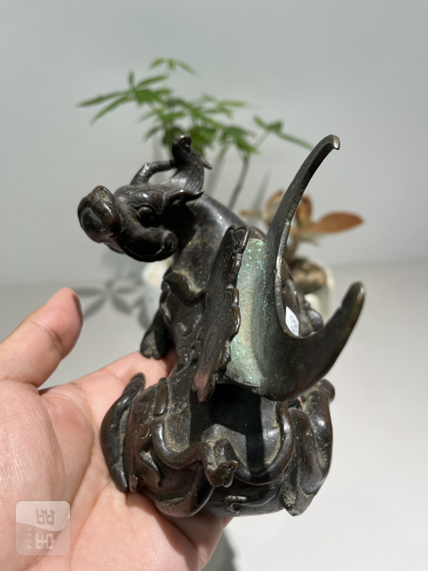 明 犀牛望月镜架 - 图8